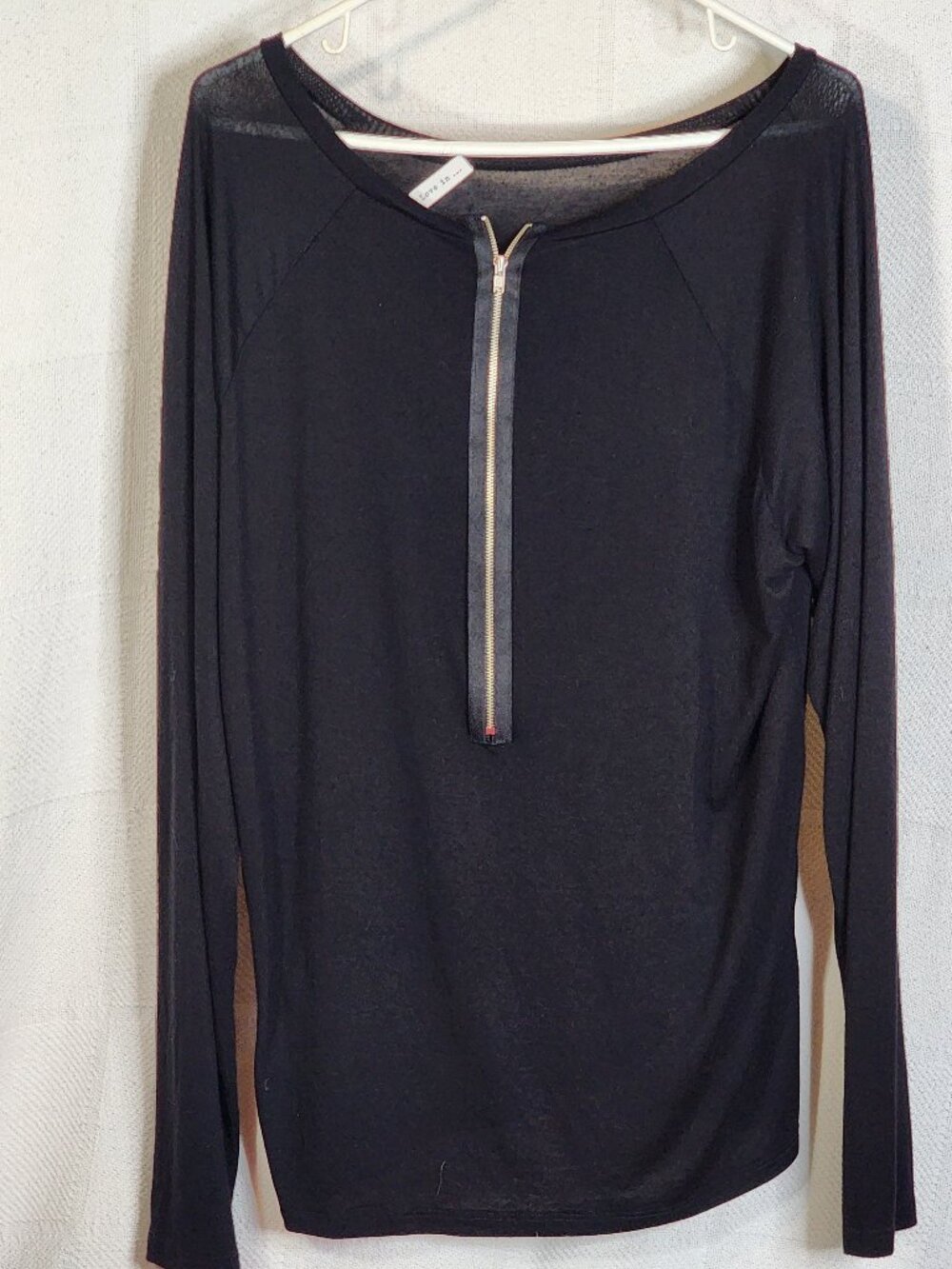 Love In Brand Black LS Rayon Span Reversible Drop Shoulder 1/2 Zip Top Size L